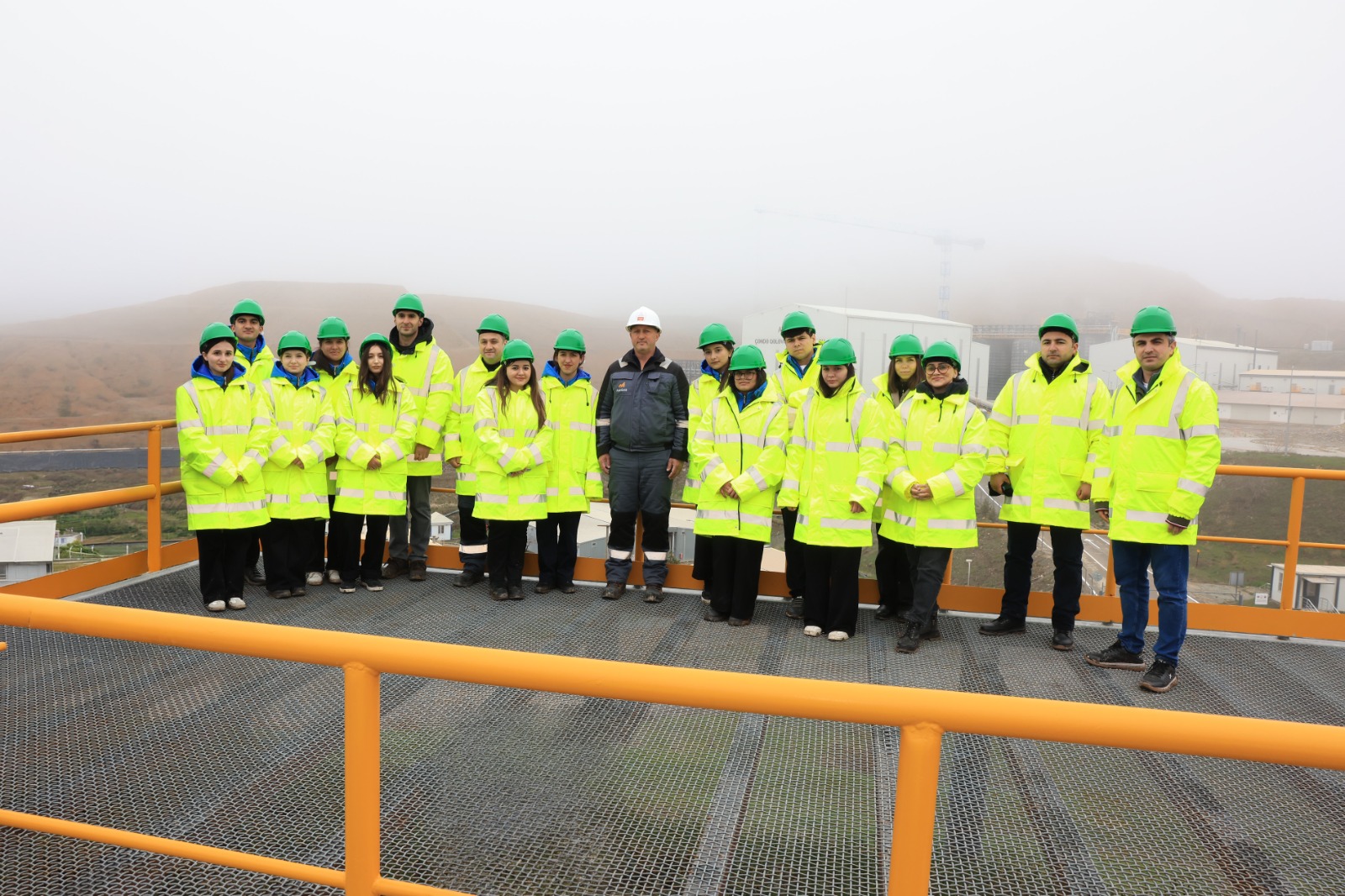 RİİB könüllülərinin ÇİRES-ə tanışlıq səfəri təşkil olunub