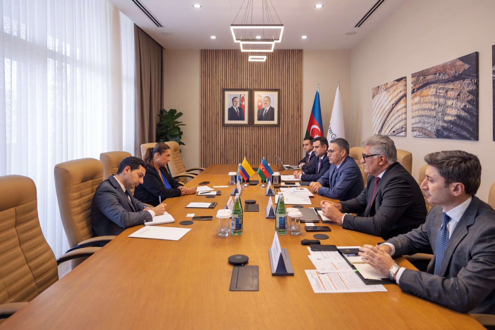 “AzerGold” QSC-də Kolumbiyanın Azərbaycandakı səfiri ilə görüş keçirilib